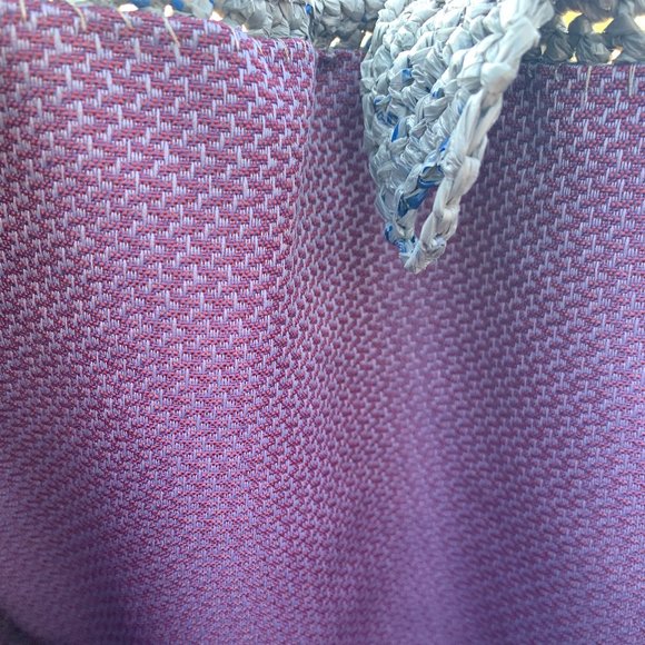 Crochet Beach or tote shoulder bag.  Handmade from recycled retail plastic bags. - Picture 4 of 4